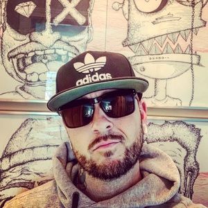 Meet your Posher, Chase